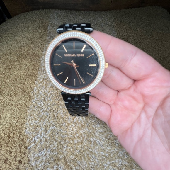 Michael Kors watch - Picture 6 of 8